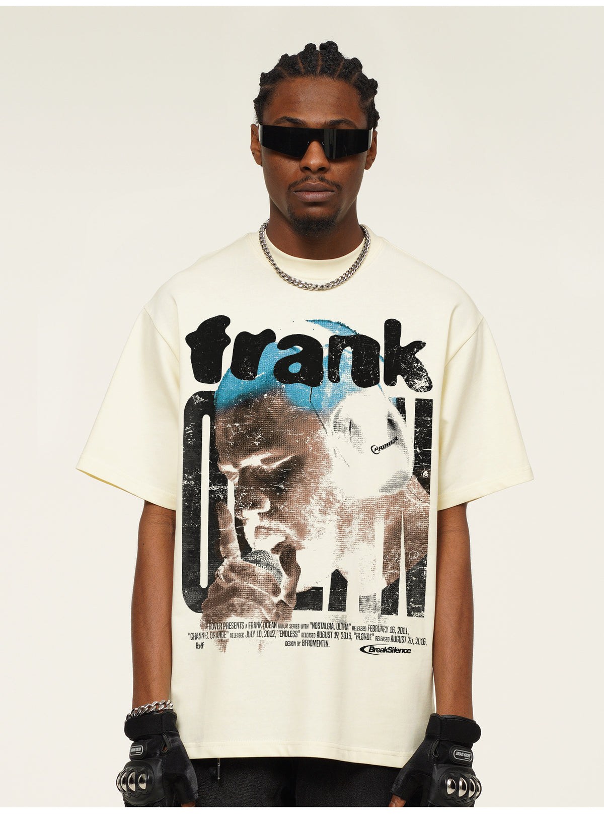 Frank Ocean Singing Retro Design T-Shirt