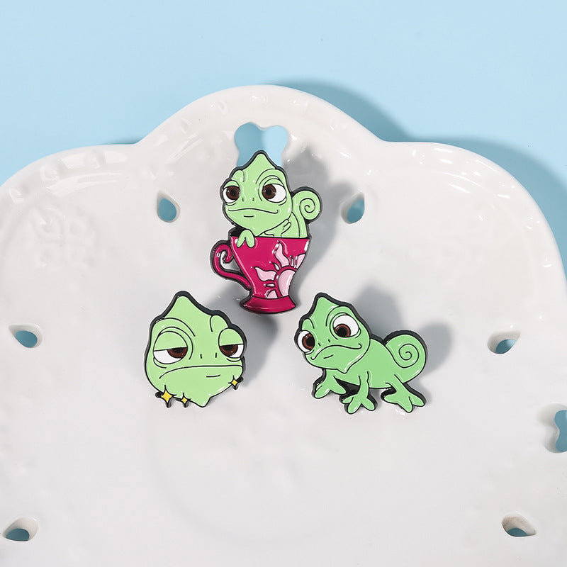 Cute Lizard Cartoon Animal Metal Pin Badge