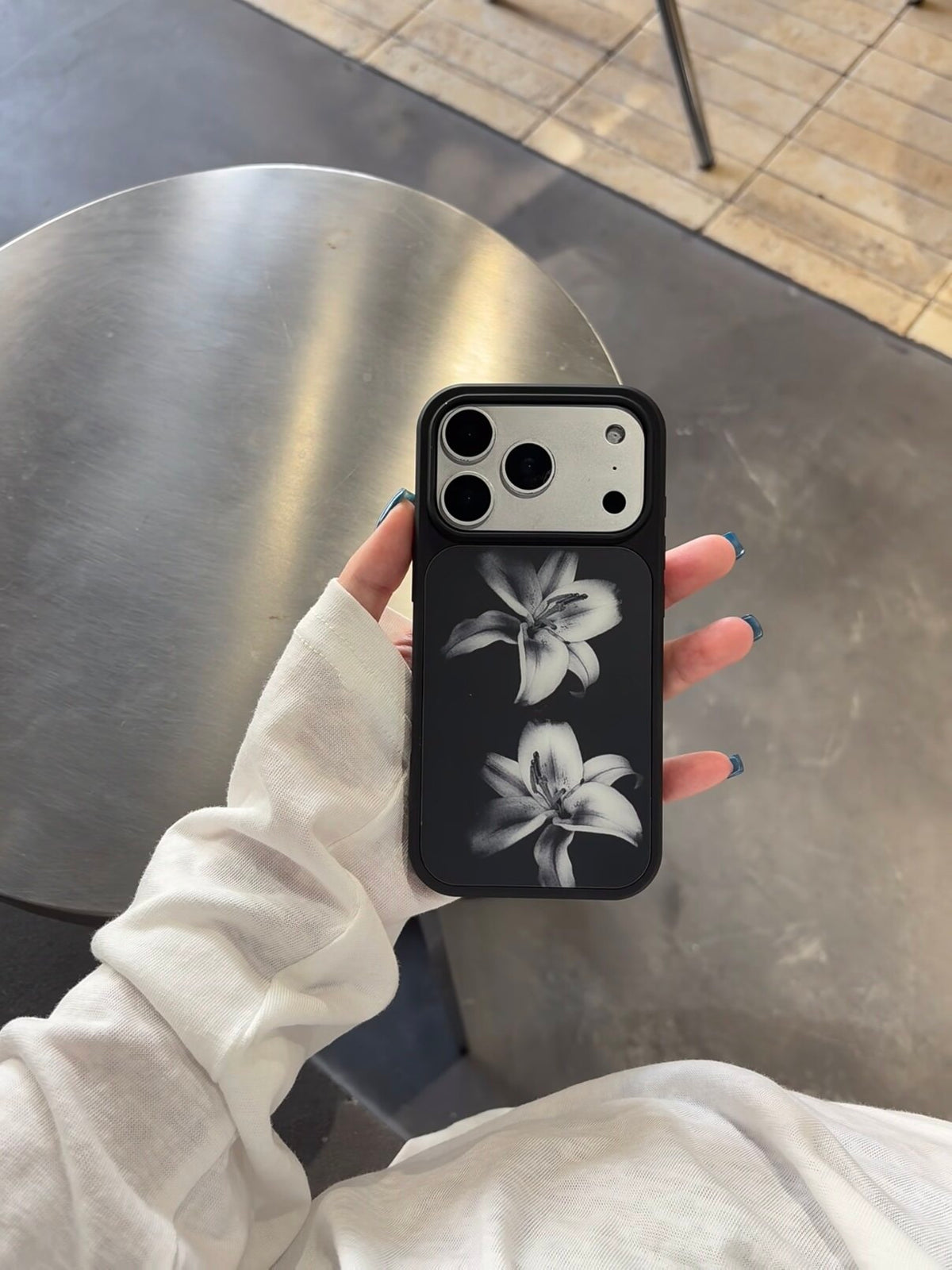 Black & White Lily Phone Case
