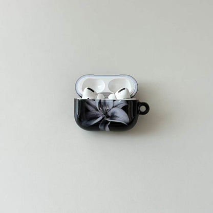 Black & White Lily Airpods Case