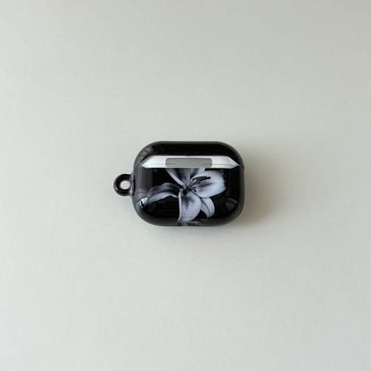 Black & White Lily Airpods Case